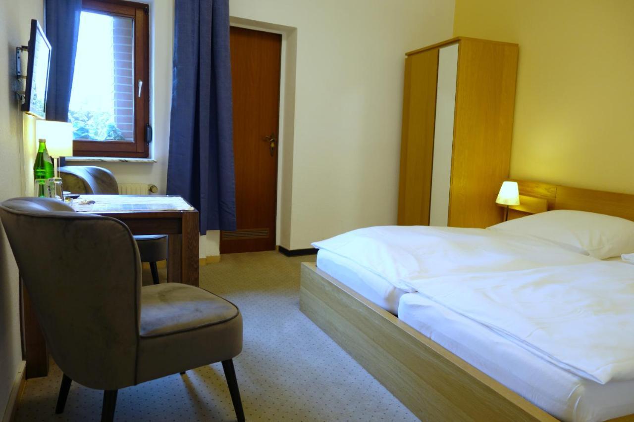 Pension Am Helenenwall Cologne Exterior photo
